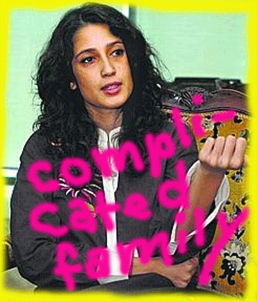 fatima_bhutto_4.gif