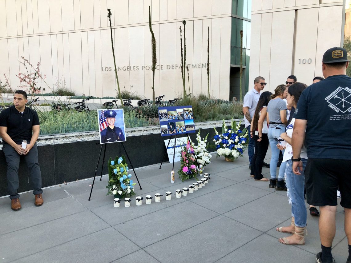 Lapd Officer Juan Diaz Fatally Shot When Off Duty With Girlfriend After